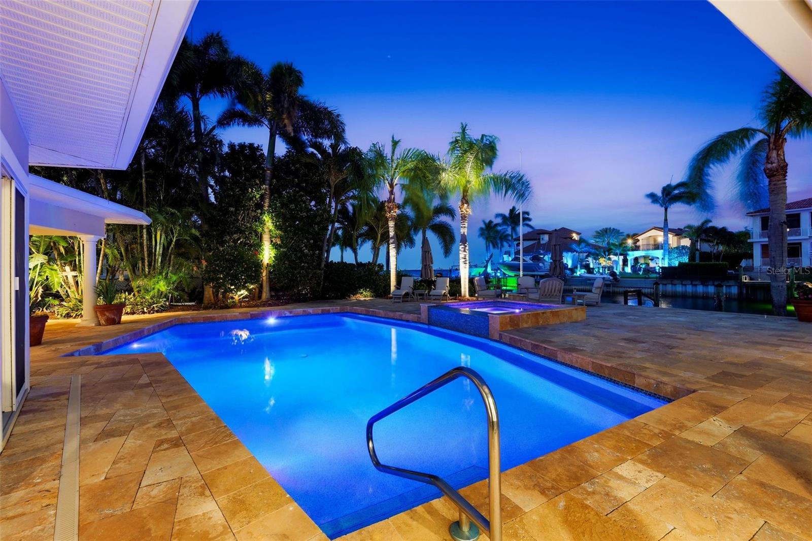 VENETIAN ISLES - Residential