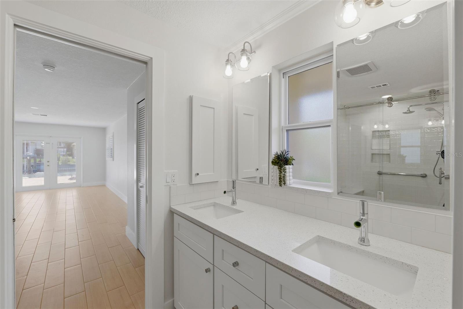 VENETIAN ISLES - Residential