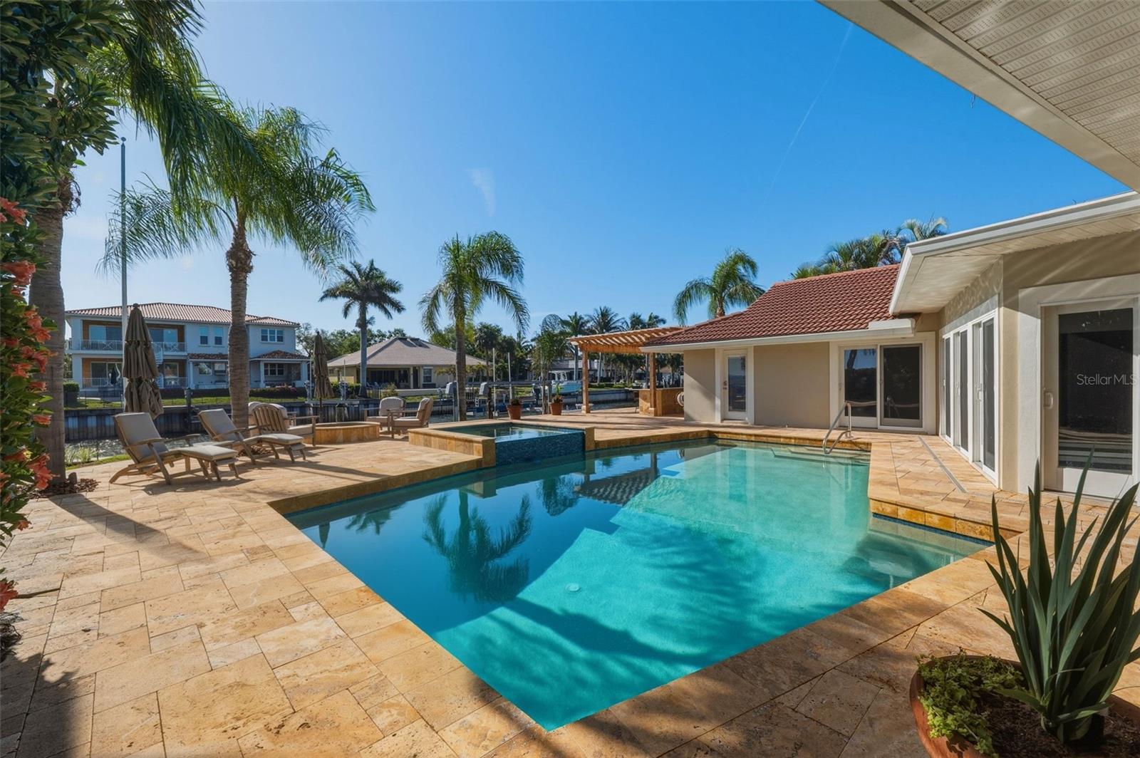 VENETIAN ISLES - Residential