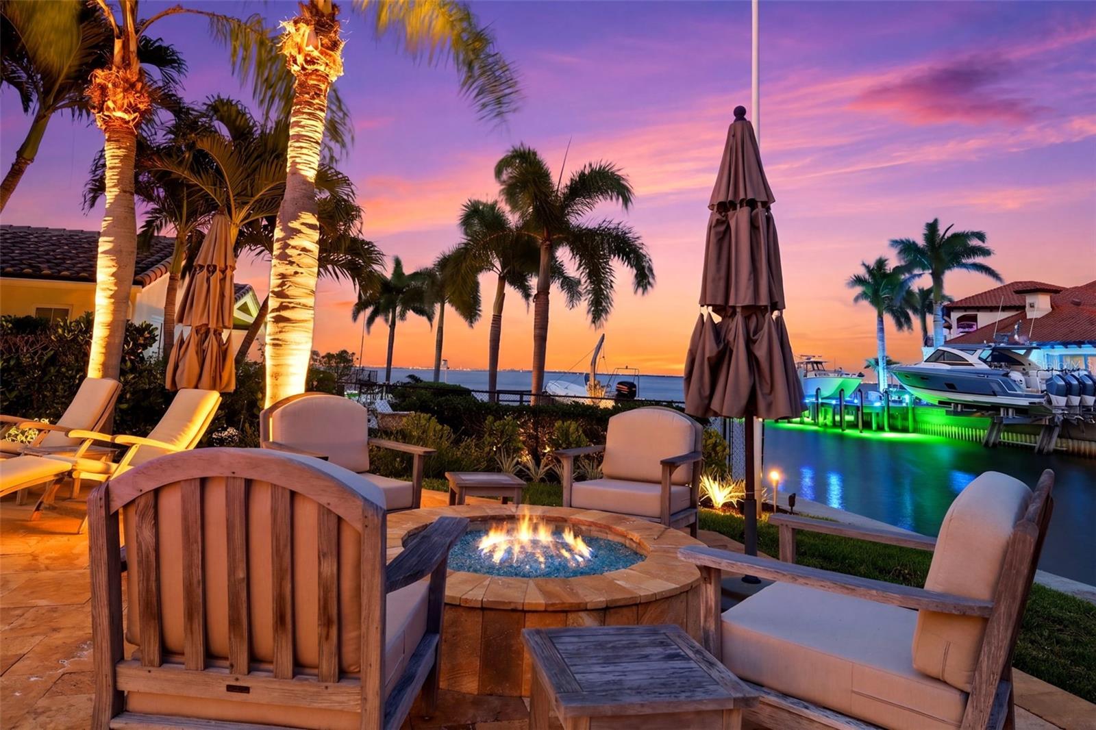 2080 HAWAII AVENUE NE