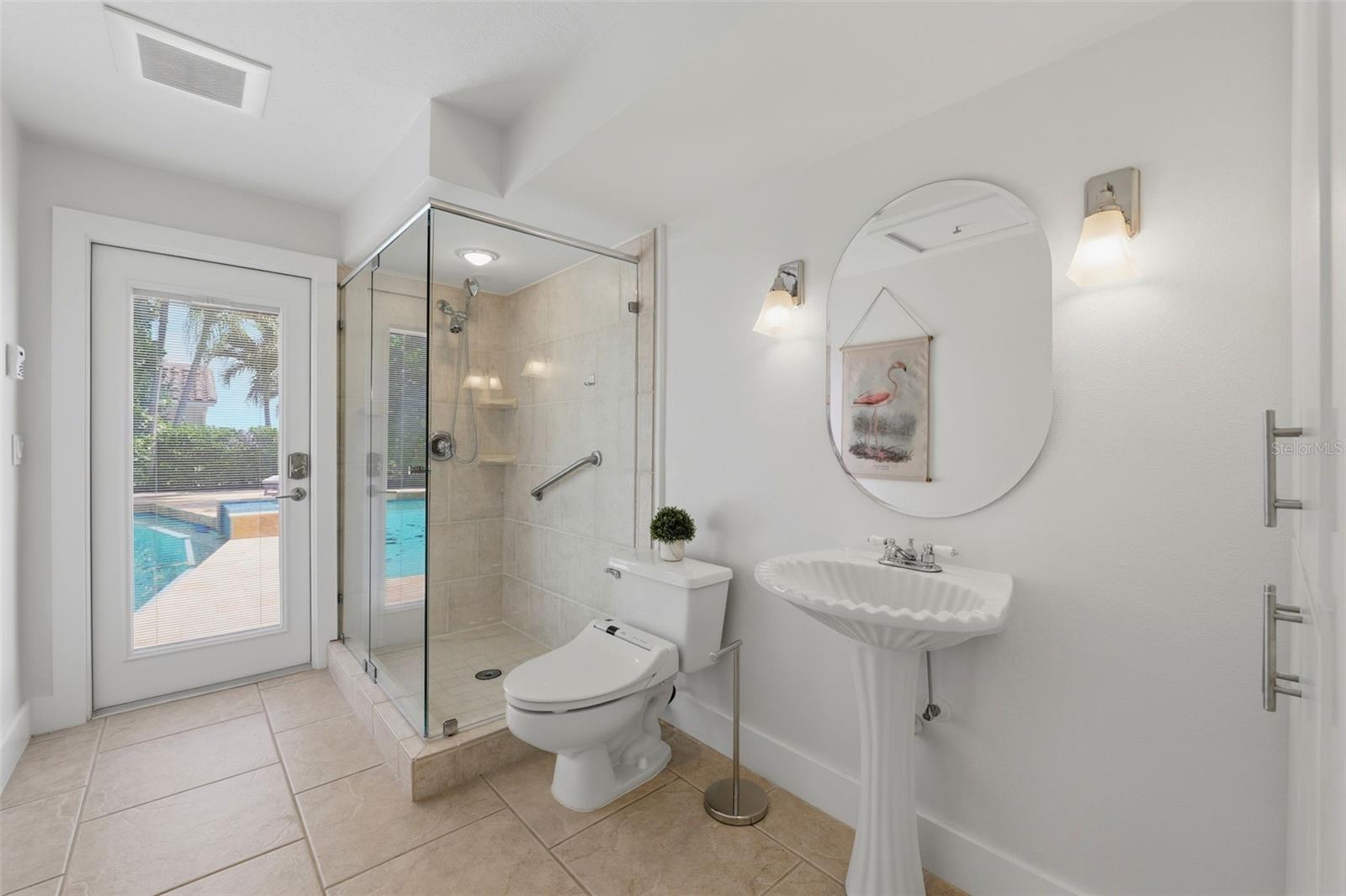 VENETIAN ISLES - Residential