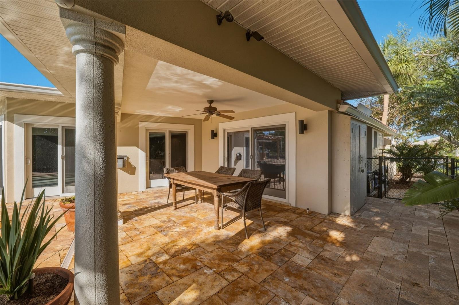 VENETIAN ISLES - Residential