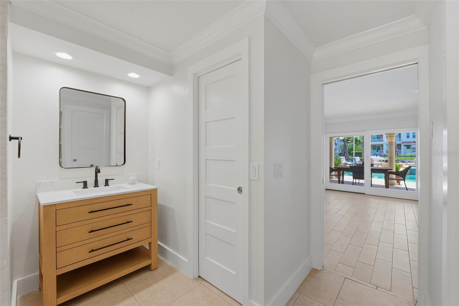 VENETIAN ISLES - Residential