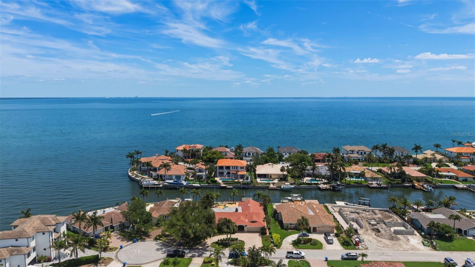 VENETIAN ISLES - Residential