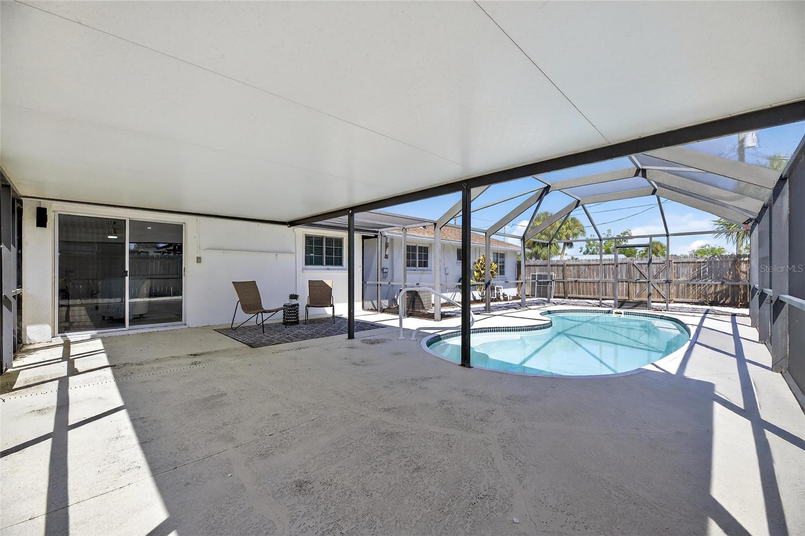 APOLLO BEACH UNIT TWO - Residential