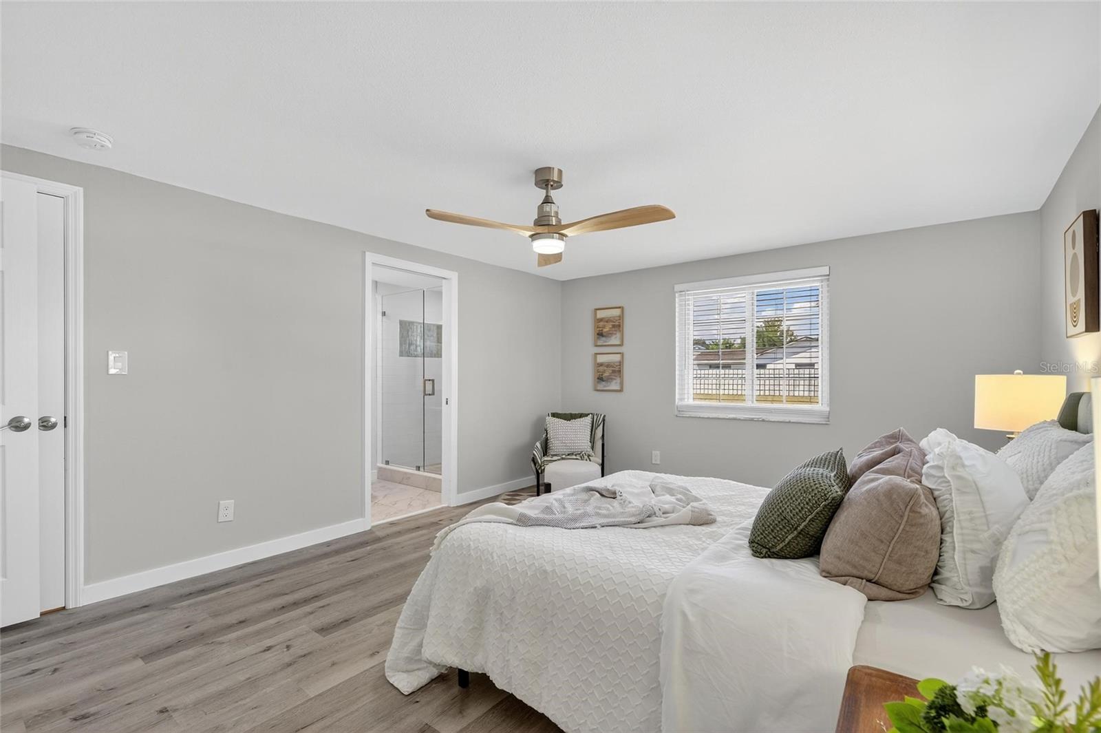 APOLLO BEACH UNIT TWO - Residential