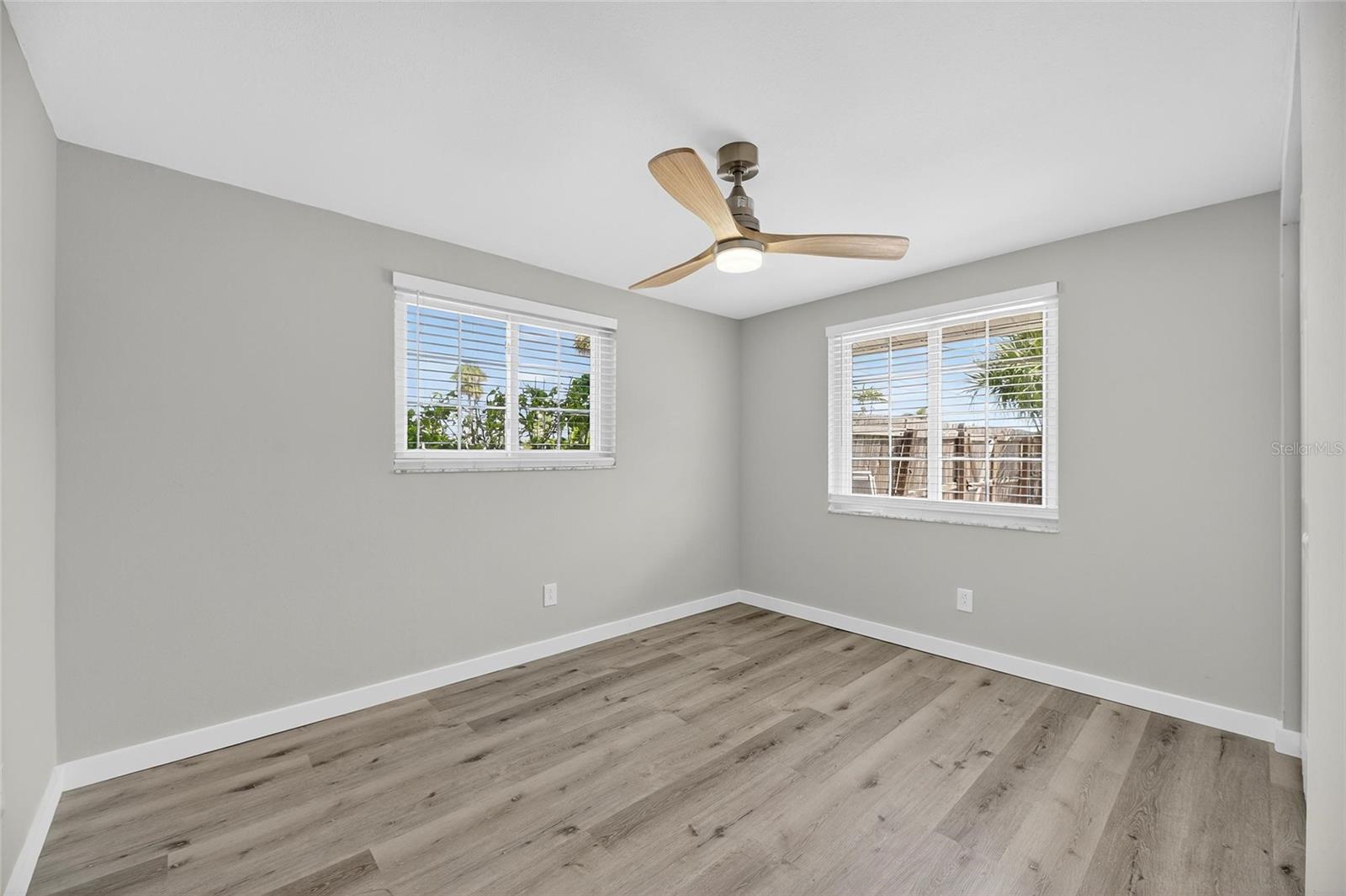 APOLLO BEACH UNIT TWO - Residential