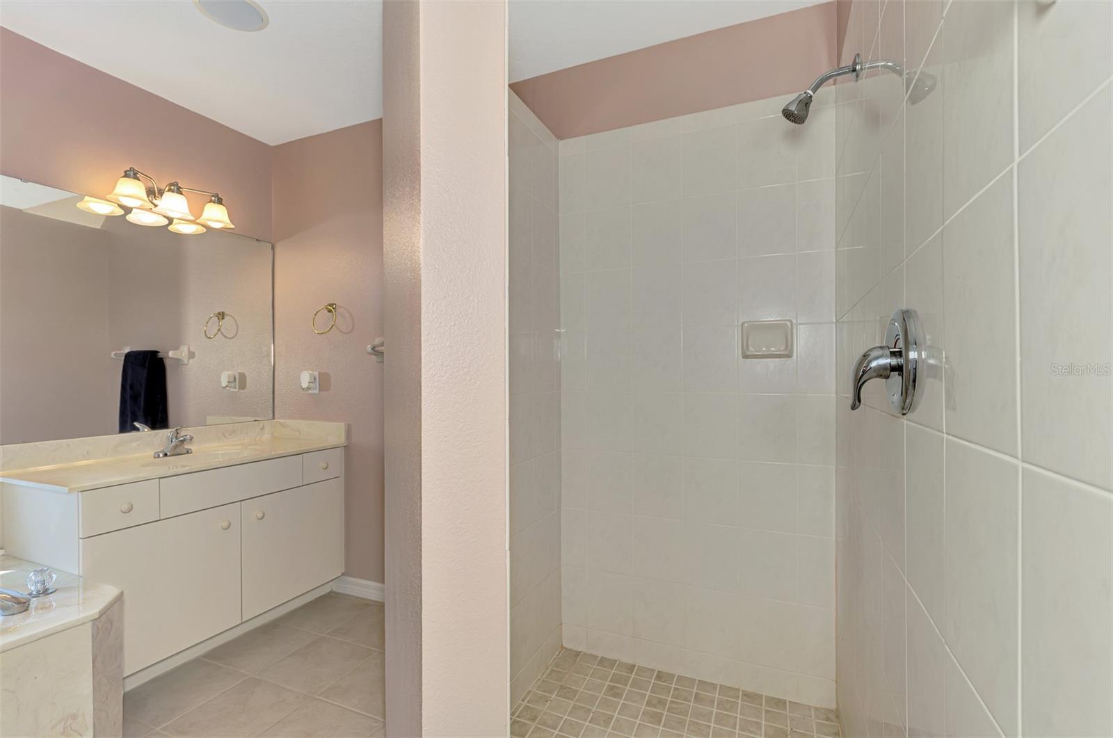 PARK ESTATES - Residential