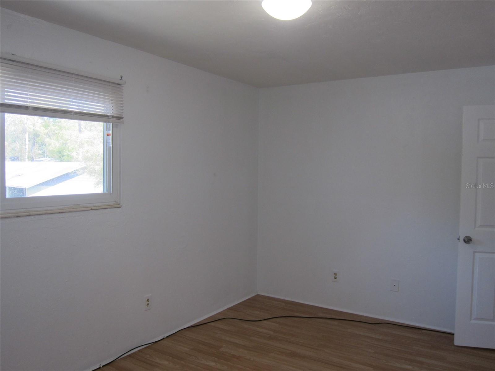 SUGARFOOT OAKS - Residential Lease