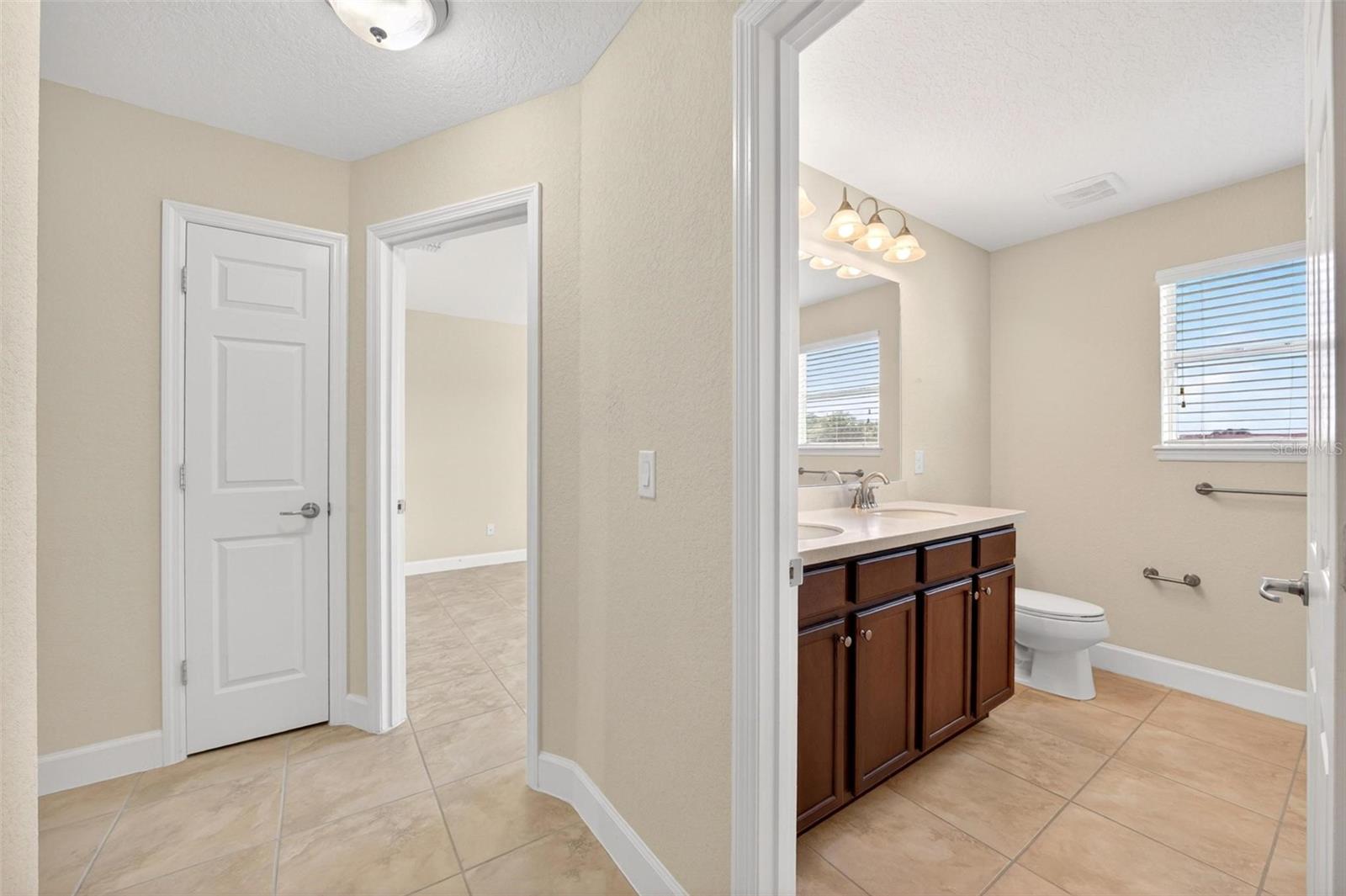 CYPRESS RESERVE VILLAS - Residential
