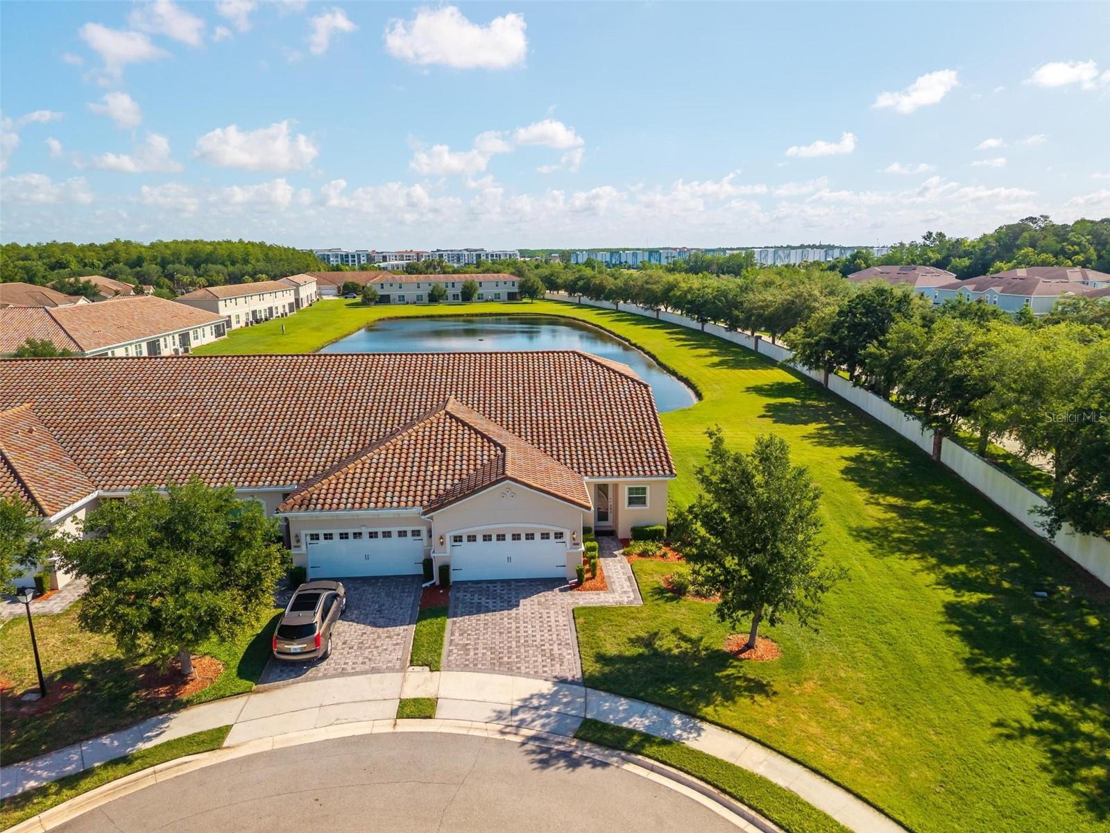 CYPRESS RESERVE VILLAS - Residential