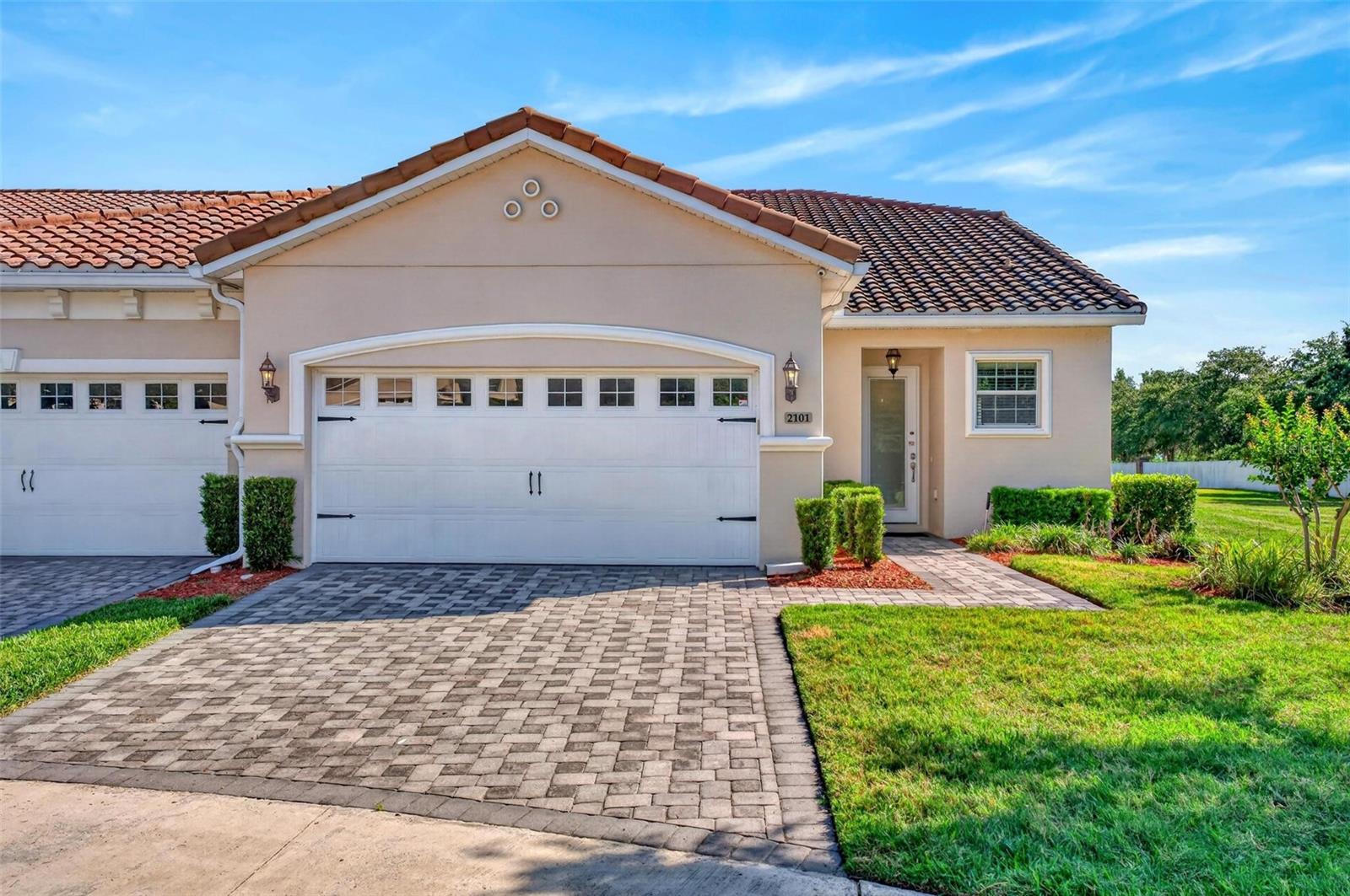 CYPRESS RESERVE VILLAS - Residential