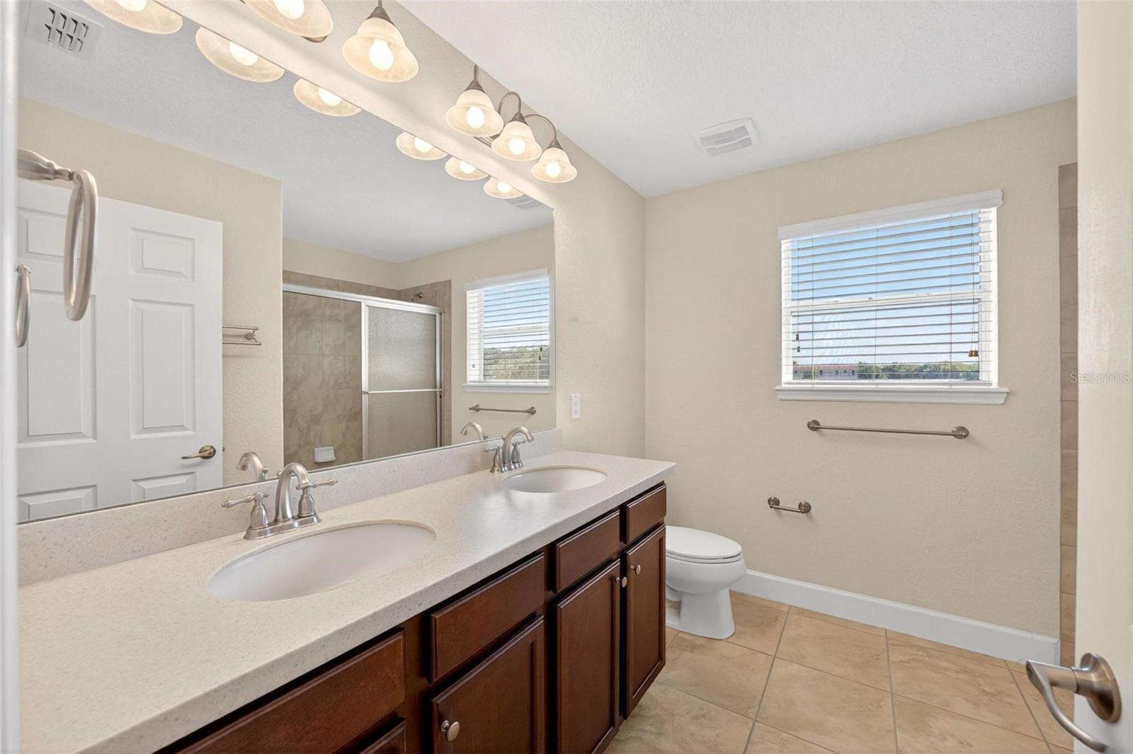 CYPRESS RESERVE VILLAS - Residential