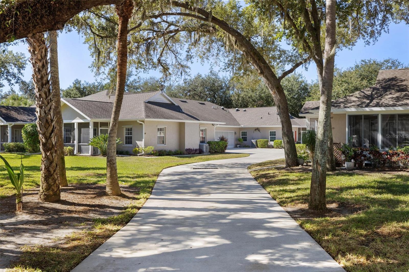 HERITAGE OAK PARK - Residential