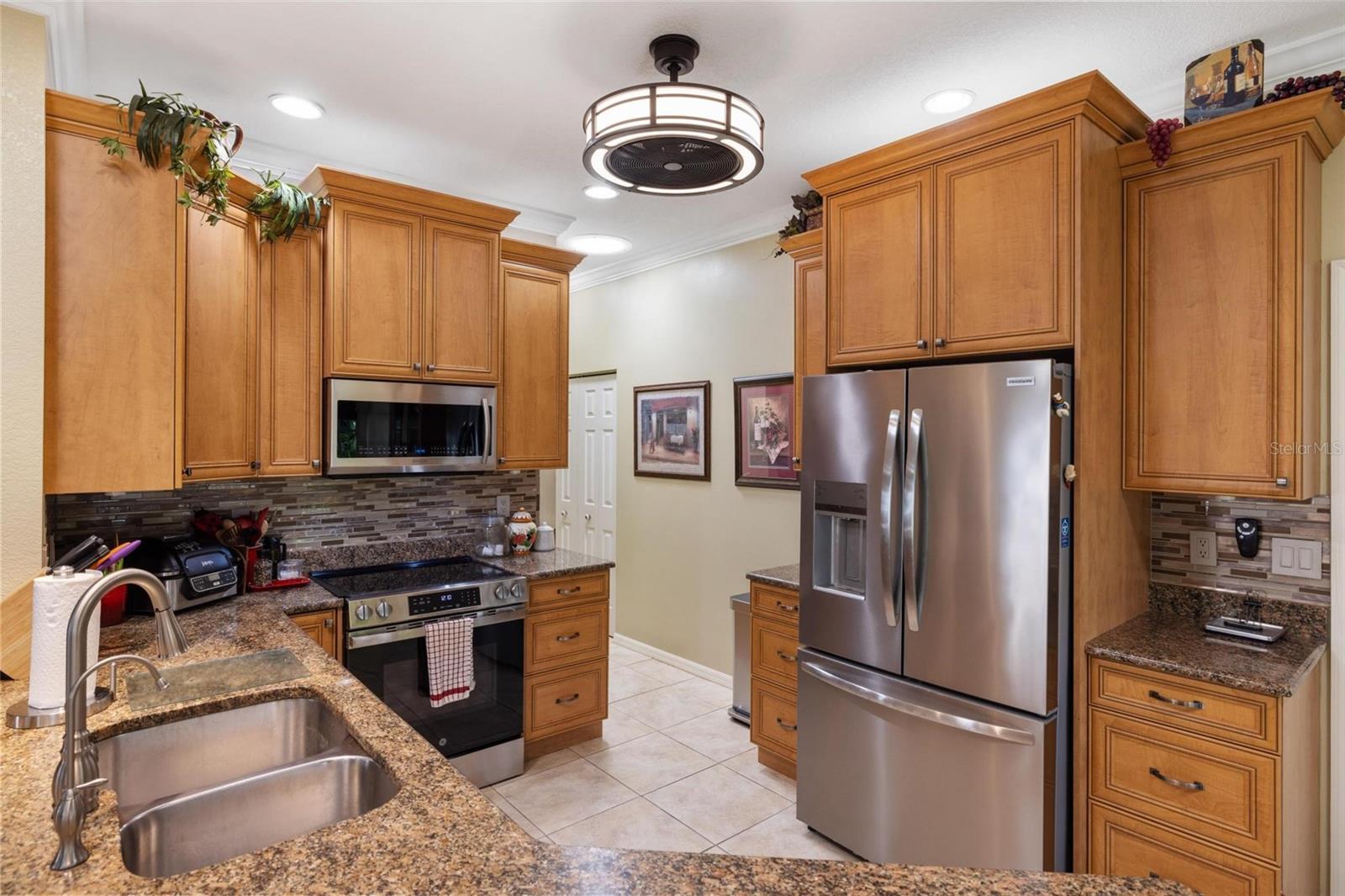 HERITAGE OAK PARK - Residential