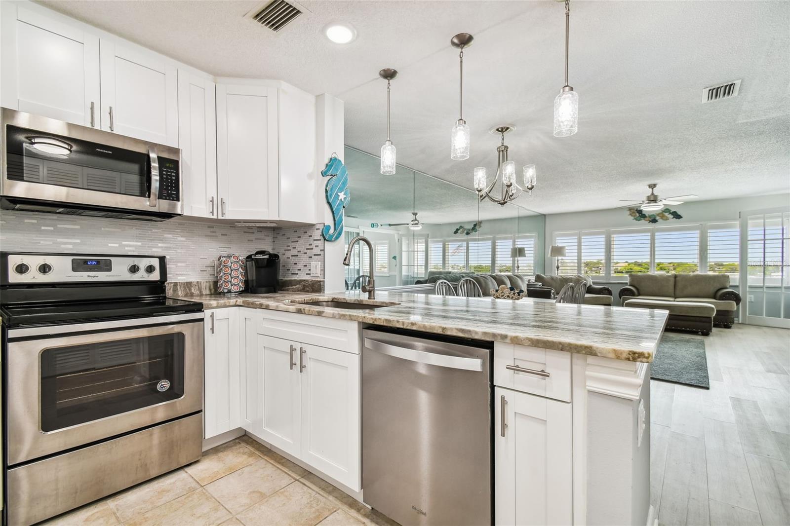 100 BLUFF VIEW DRIVE 411C