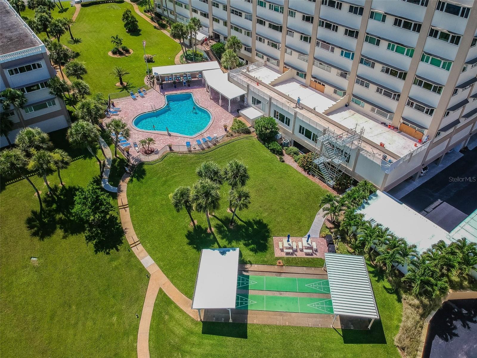 HARBOUR CLUB CONDO - Residential