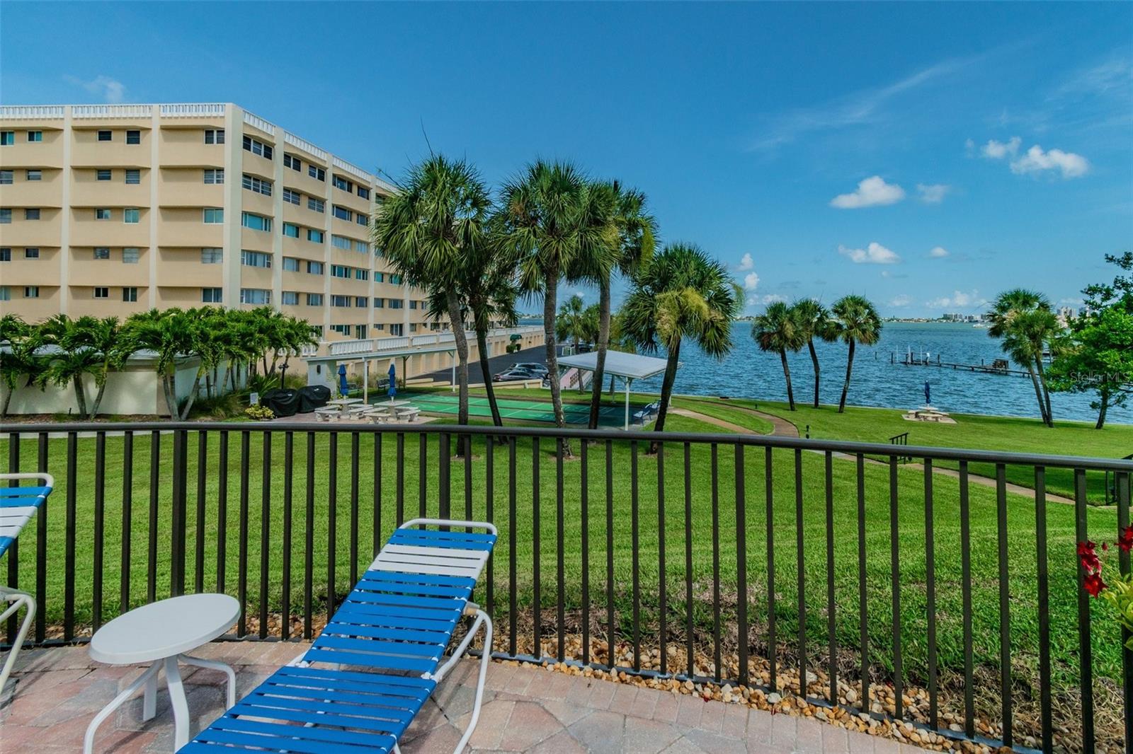 HARBOUR CLUB CONDO - Residential