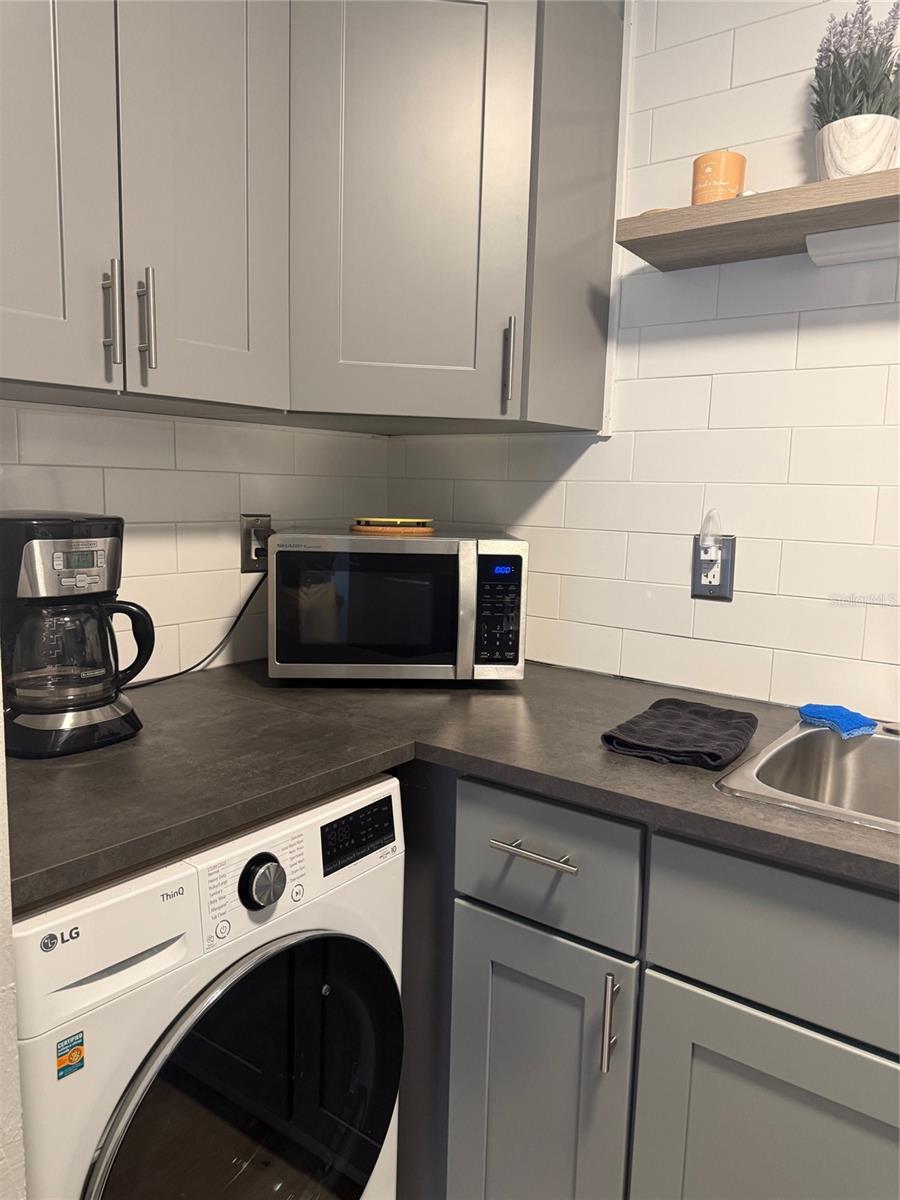 PELICAN GARDENS - Residential Income