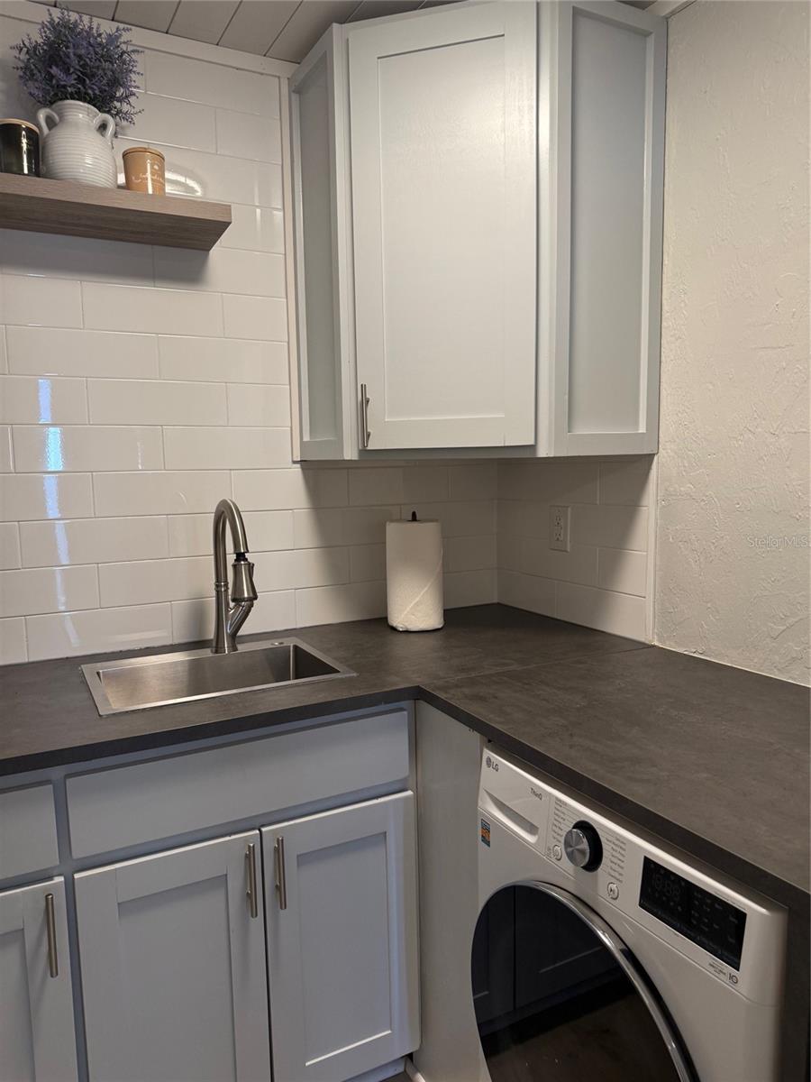 PELICAN GARDENS - Residential Income