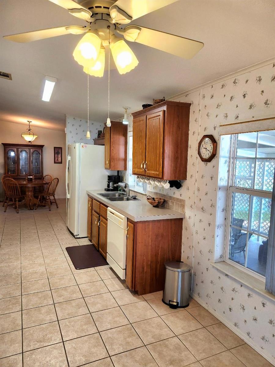 TRAILER ESTATES - Residential