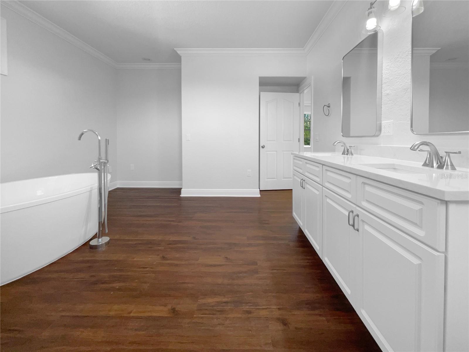 WOODBORNE TERRACE - Residential