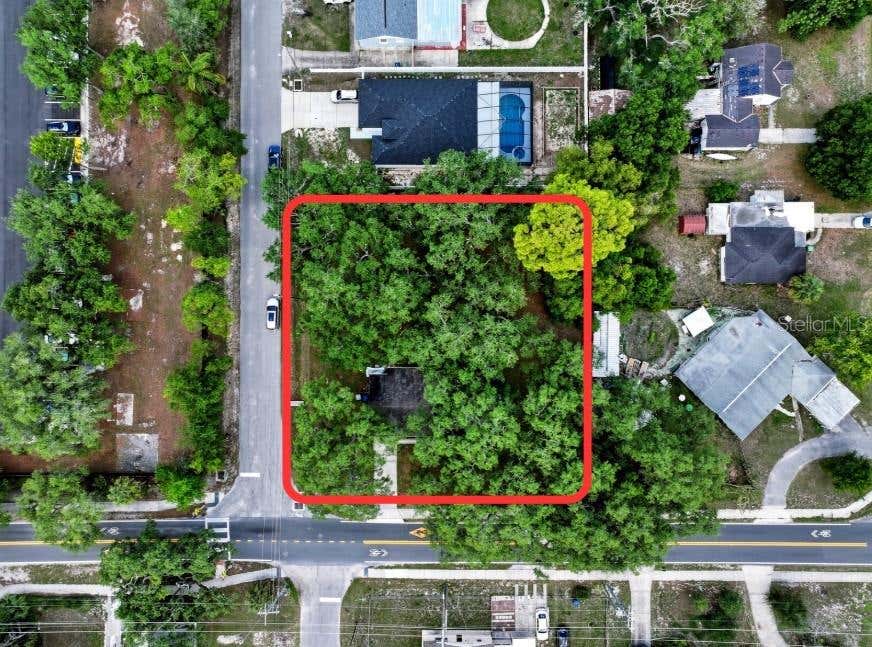 Photo of 7602 N Blvd, Tampa, FL 33604 (MLS # TB8541641)