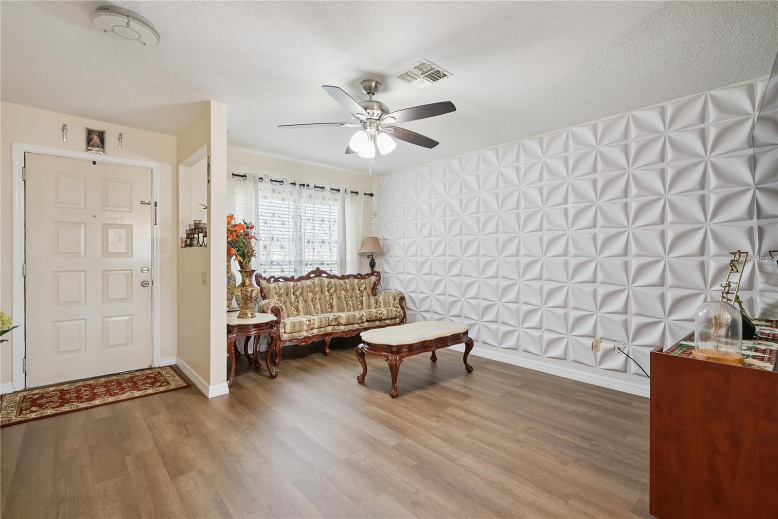 DELTONA LAKES UNIT 07 - Residential