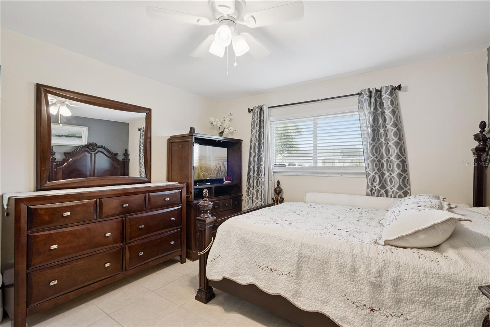 DELTONA LAKES UNIT 07 - Residential