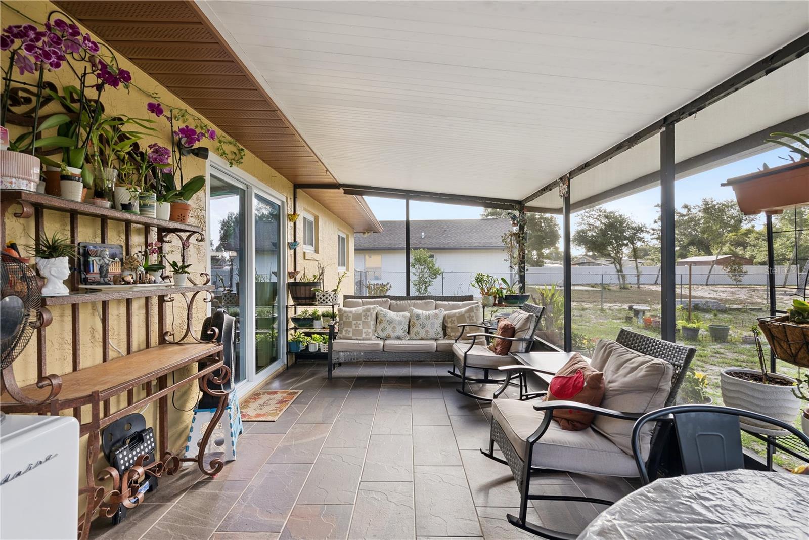 DELTONA LAKES UNIT 07 - Residential