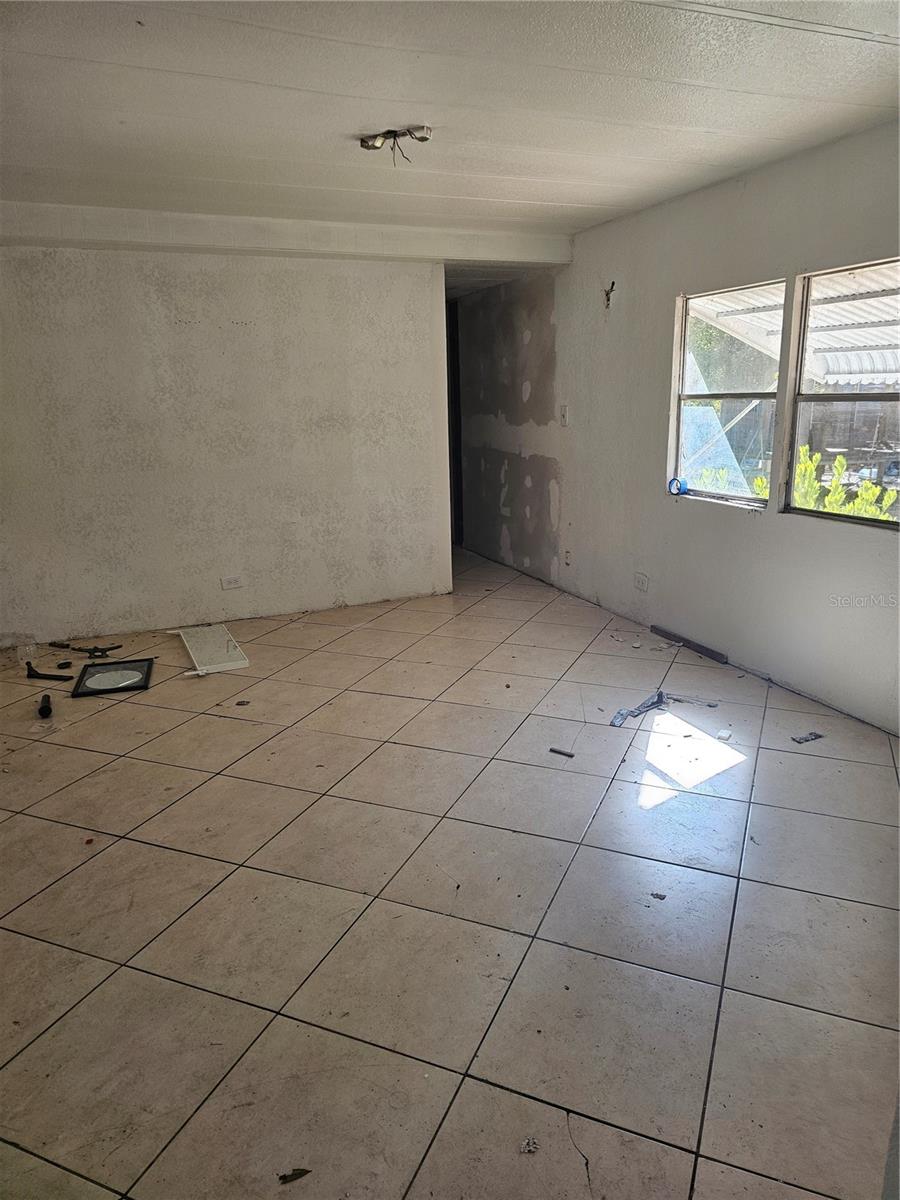 16376 NE 138TH AVENUE