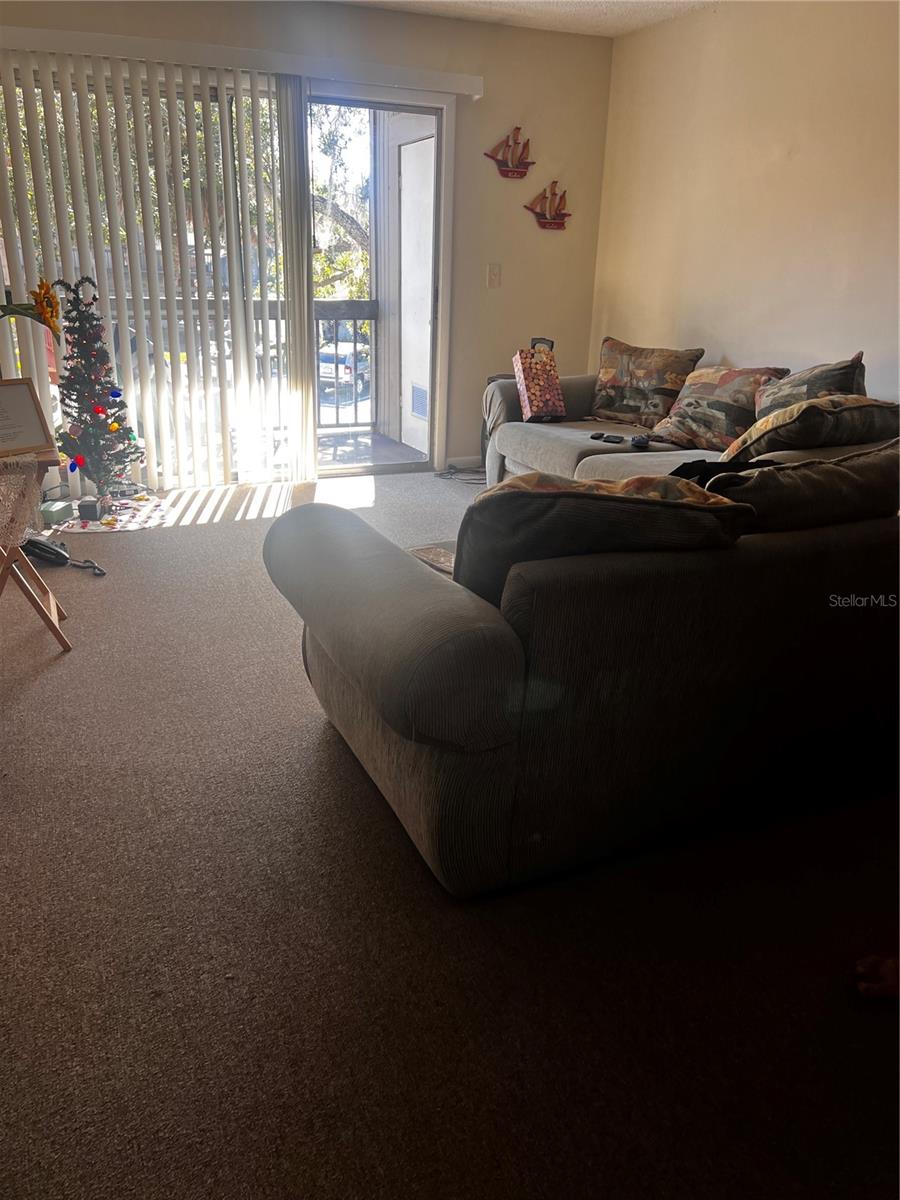 6312 NEWTOWN CIRCLE 12B4