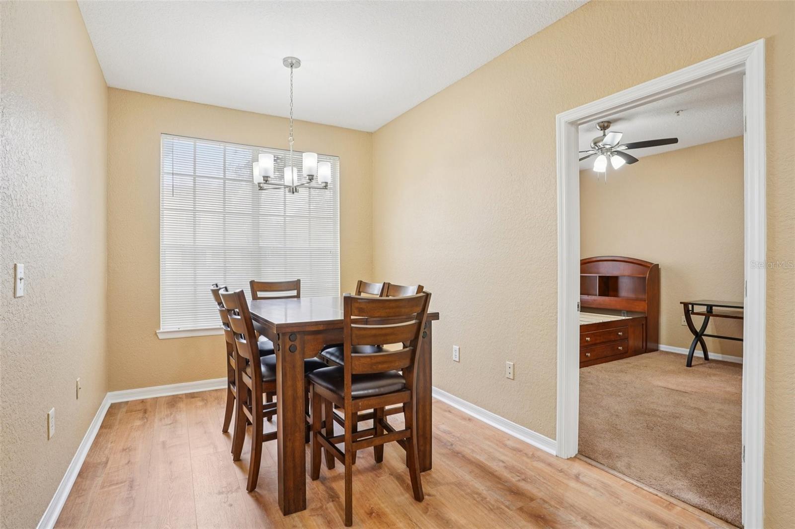 CRESCENT PLACE AT LAKE LOTUS CONDO - Residential