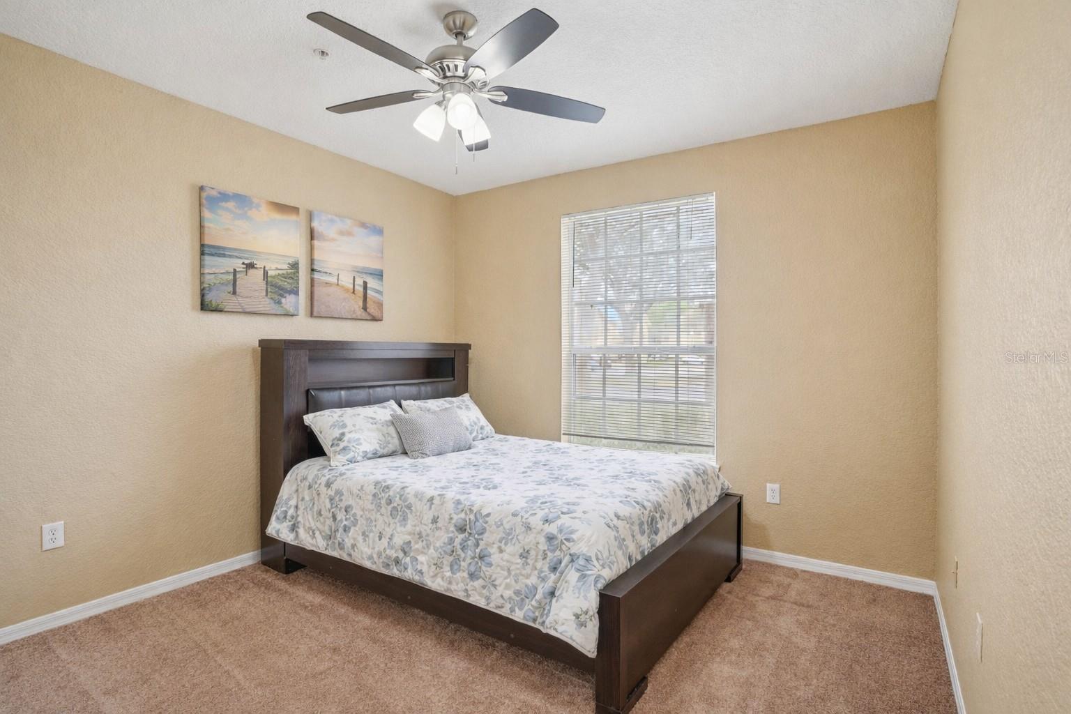 CRESCENT PLACE AT LAKE LOTUS CONDO - Residential