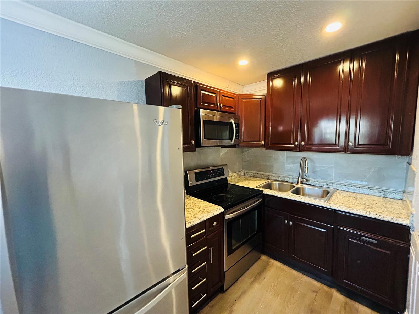 WASHINGTON HEIGHTS ESTATE - Residential Lease