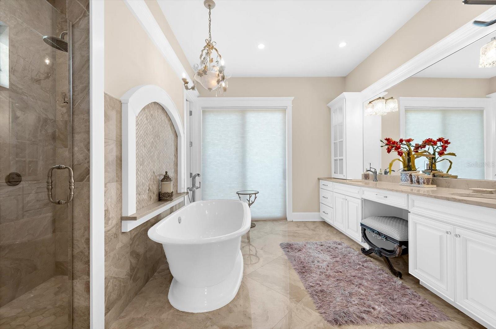 SUNRISE PARK - Residential