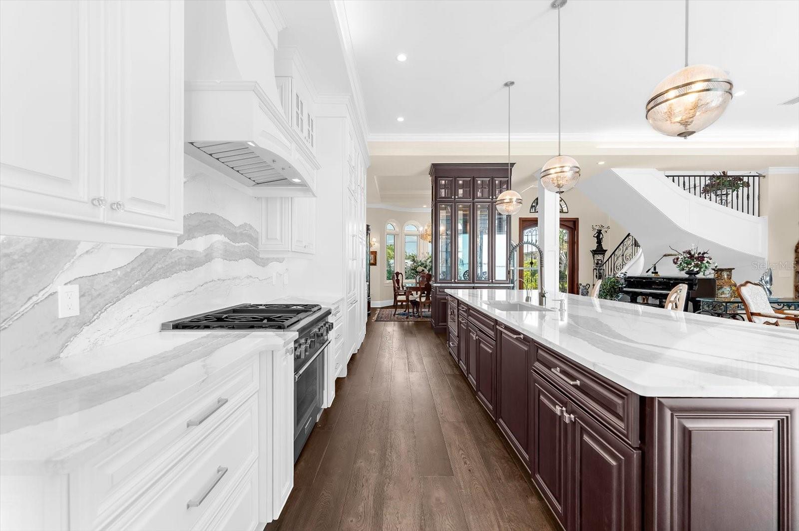 SUNRISE PARK - Residential