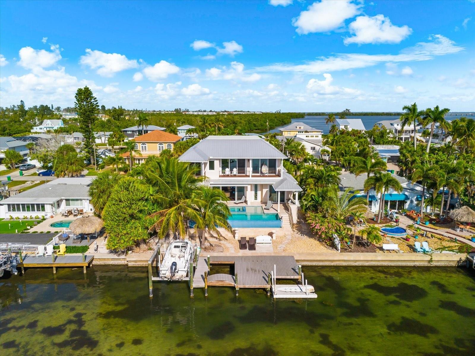 SUNRISE PARK - Residential