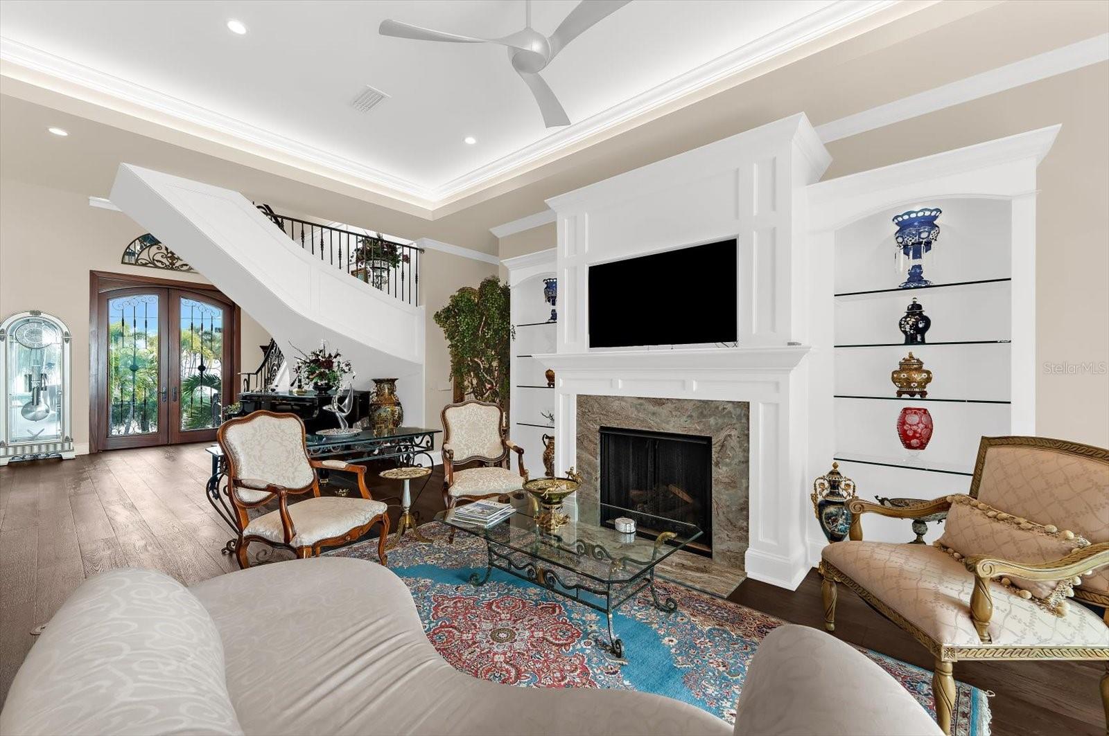 SUNRISE PARK - Residential