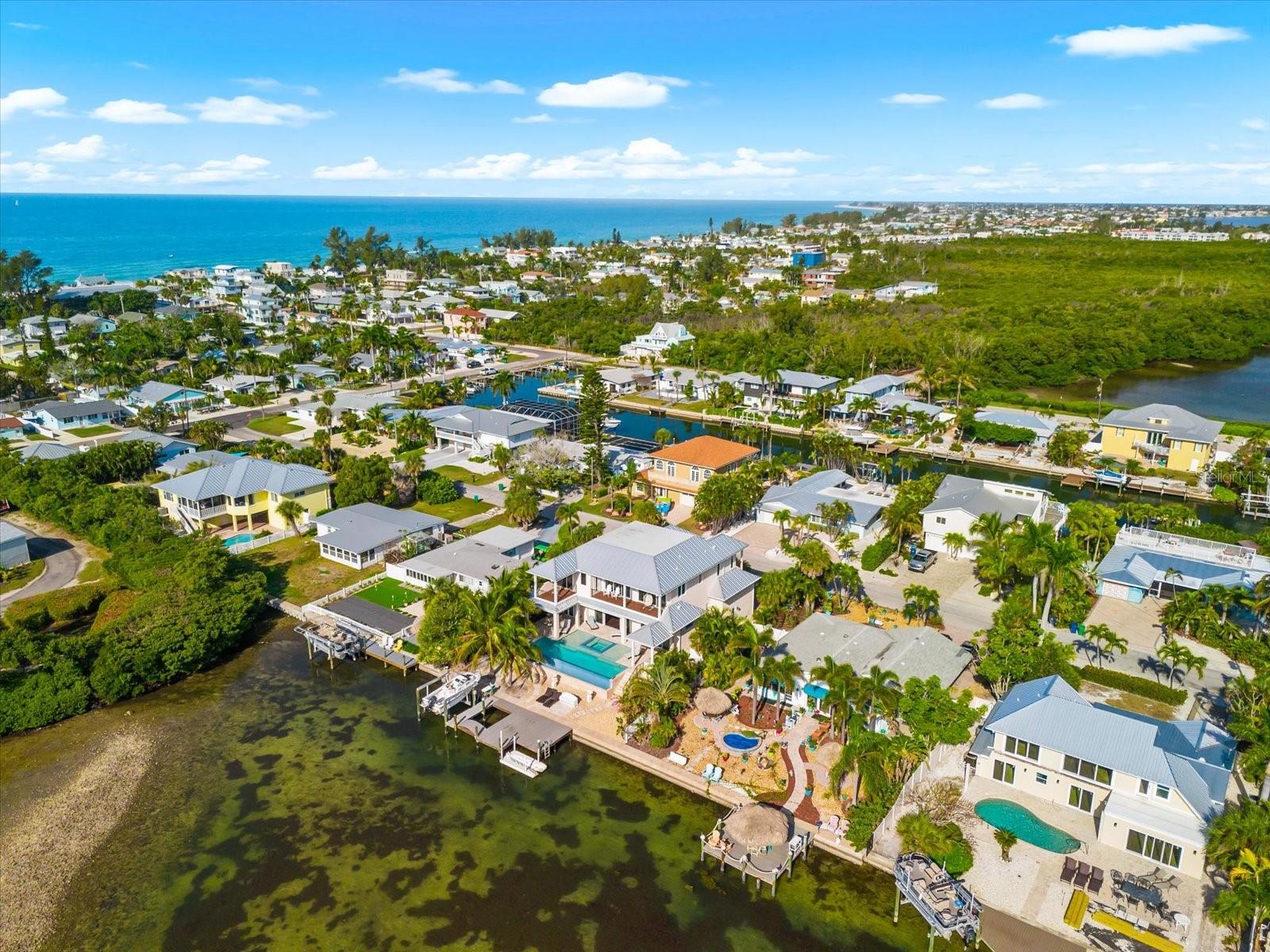 SUNRISE PARK - Residential