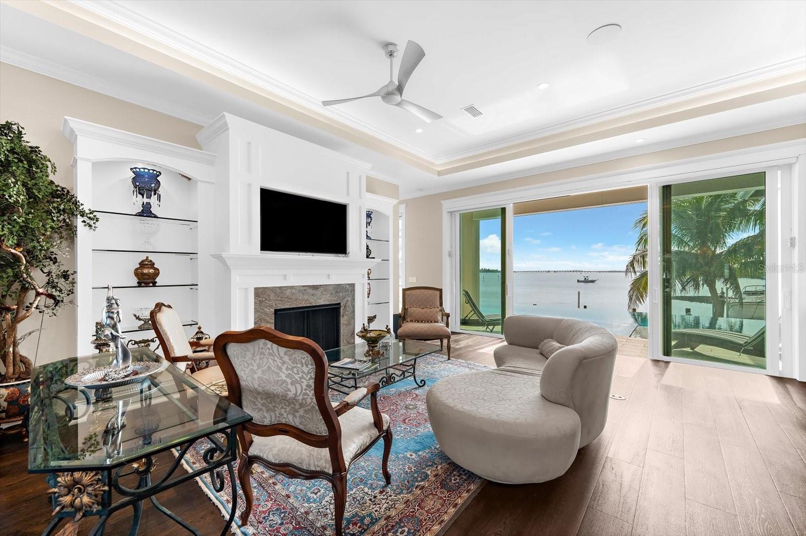 SUNRISE PARK - Residential