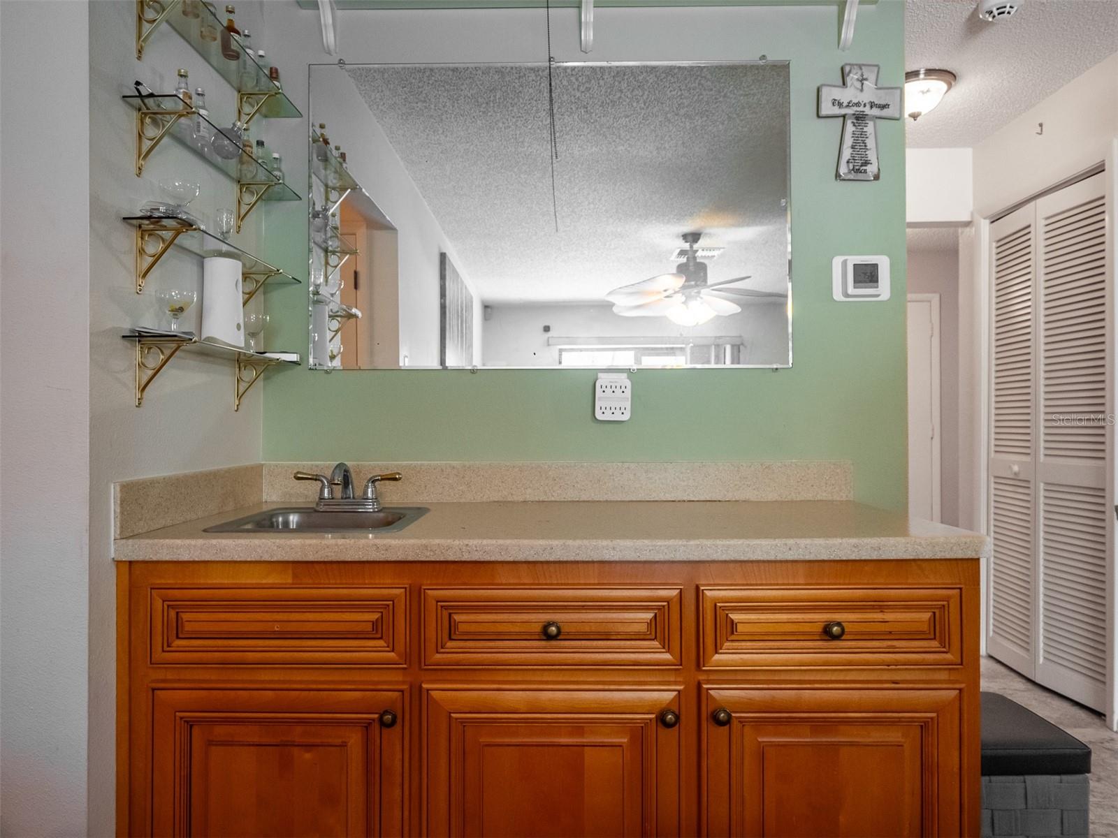 RAVENSWOOD VILLAGE - Residential