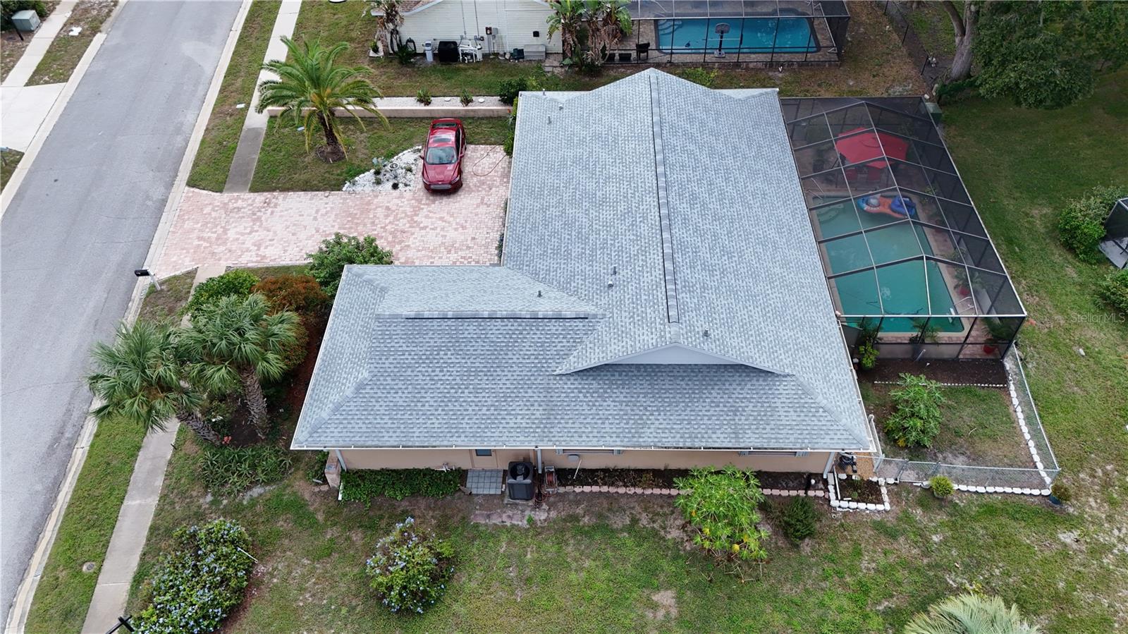 RAVENSWOOD VILLAGE - Residential