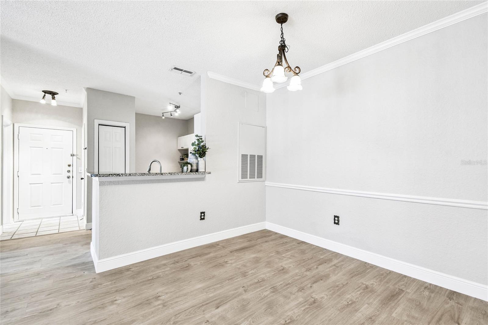 ENCLAVE AT RICHMOND PLACE - Residential