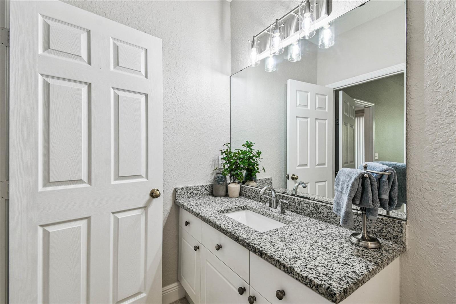 ENCLAVE AT RICHMOND PLACE - Residential