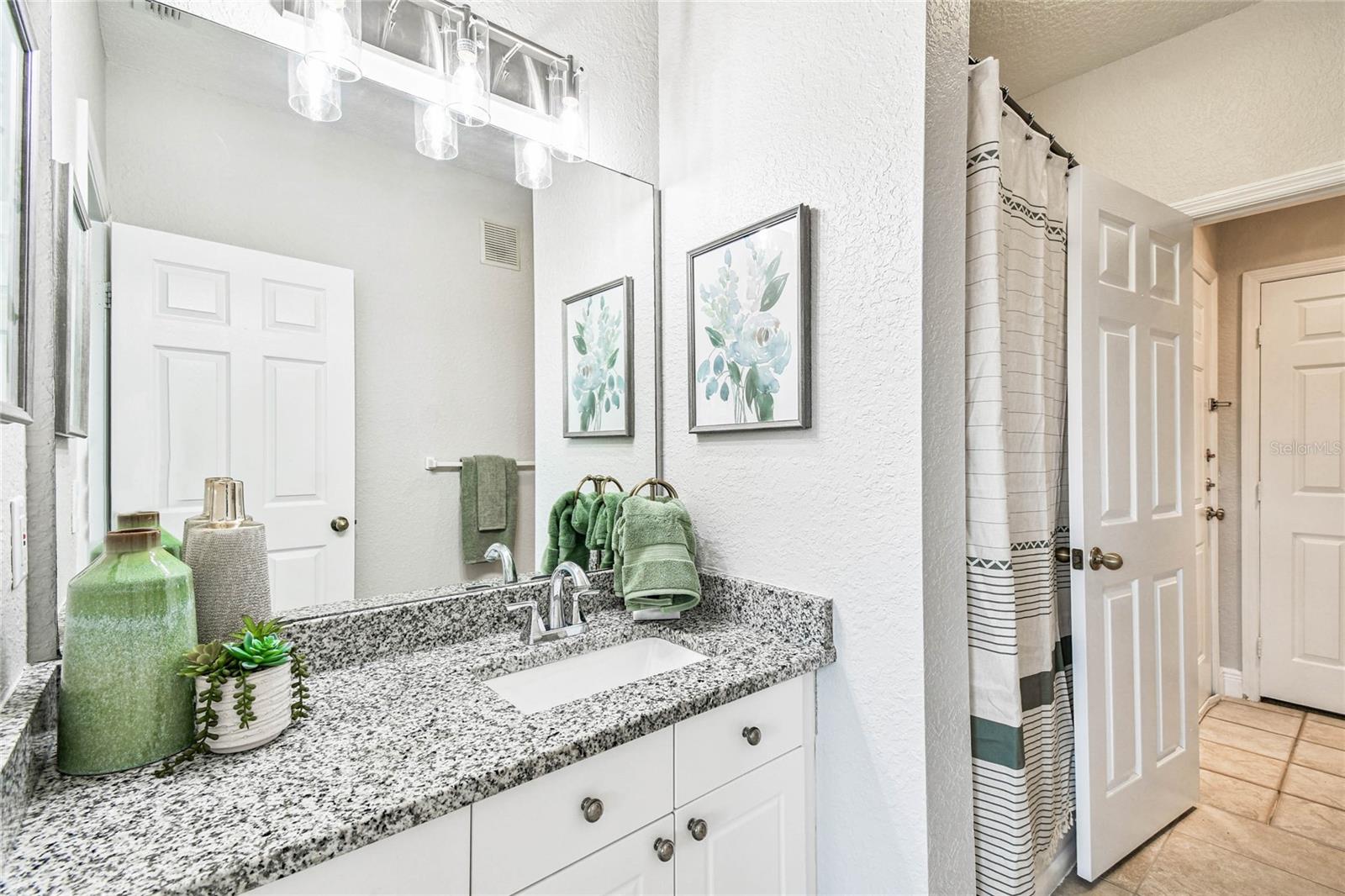 ENCLAVE AT RICHMOND PLACE - Residential