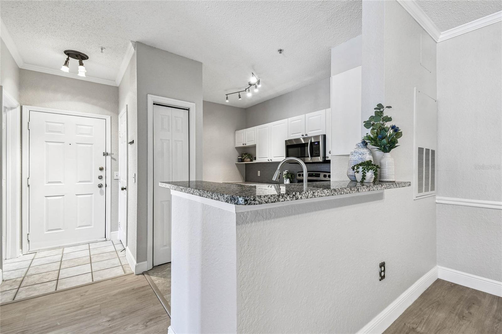 ENCLAVE AT RICHMOND PLACE - Residential