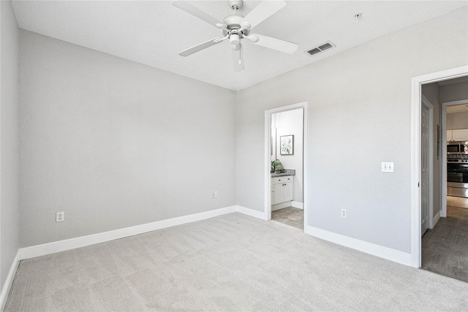 ENCLAVE AT RICHMOND PLACE - Residential