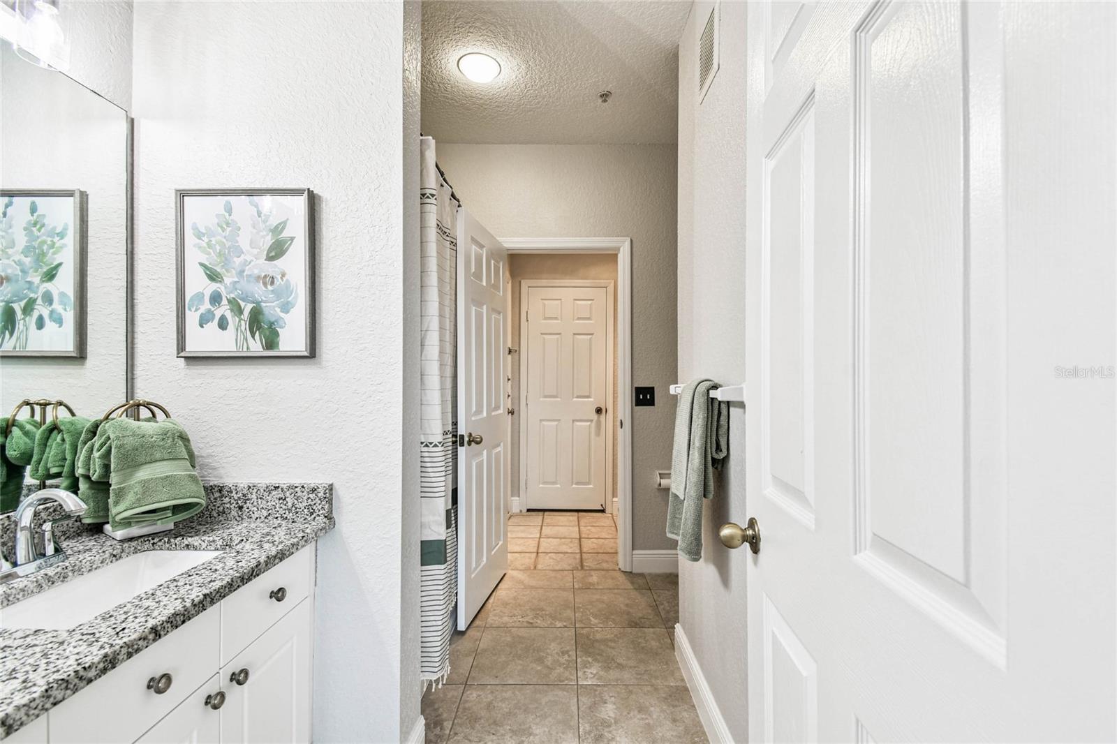 ENCLAVE AT RICHMOND PLACE - Residential