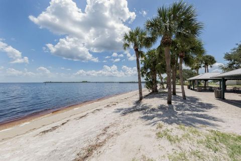 A home in PORT CHARLOTTE